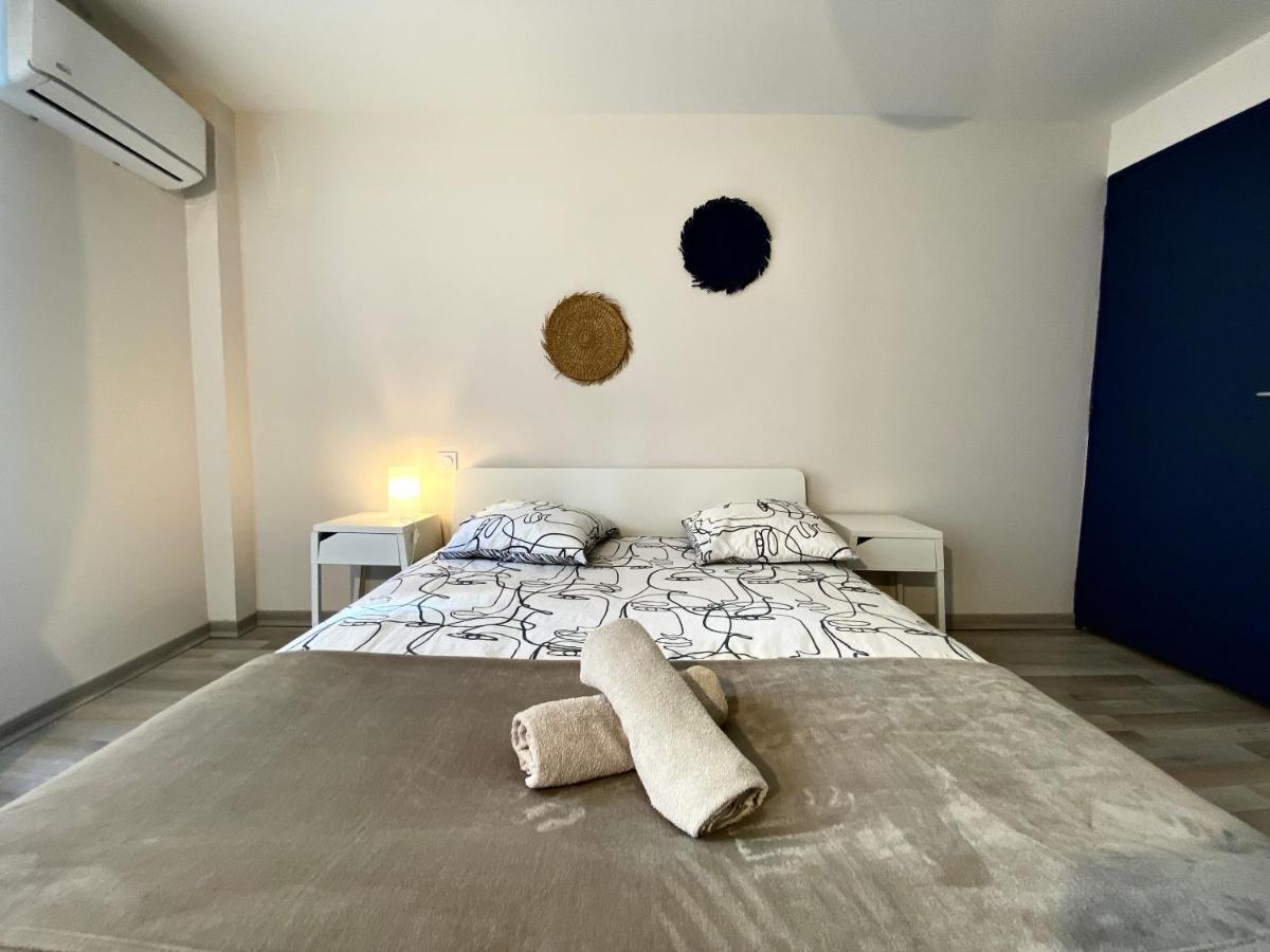 Spacieux, Climatisé, Quartier Calme, Proche Château, Le Cocon De Joy Carcassonne Extérieur photo